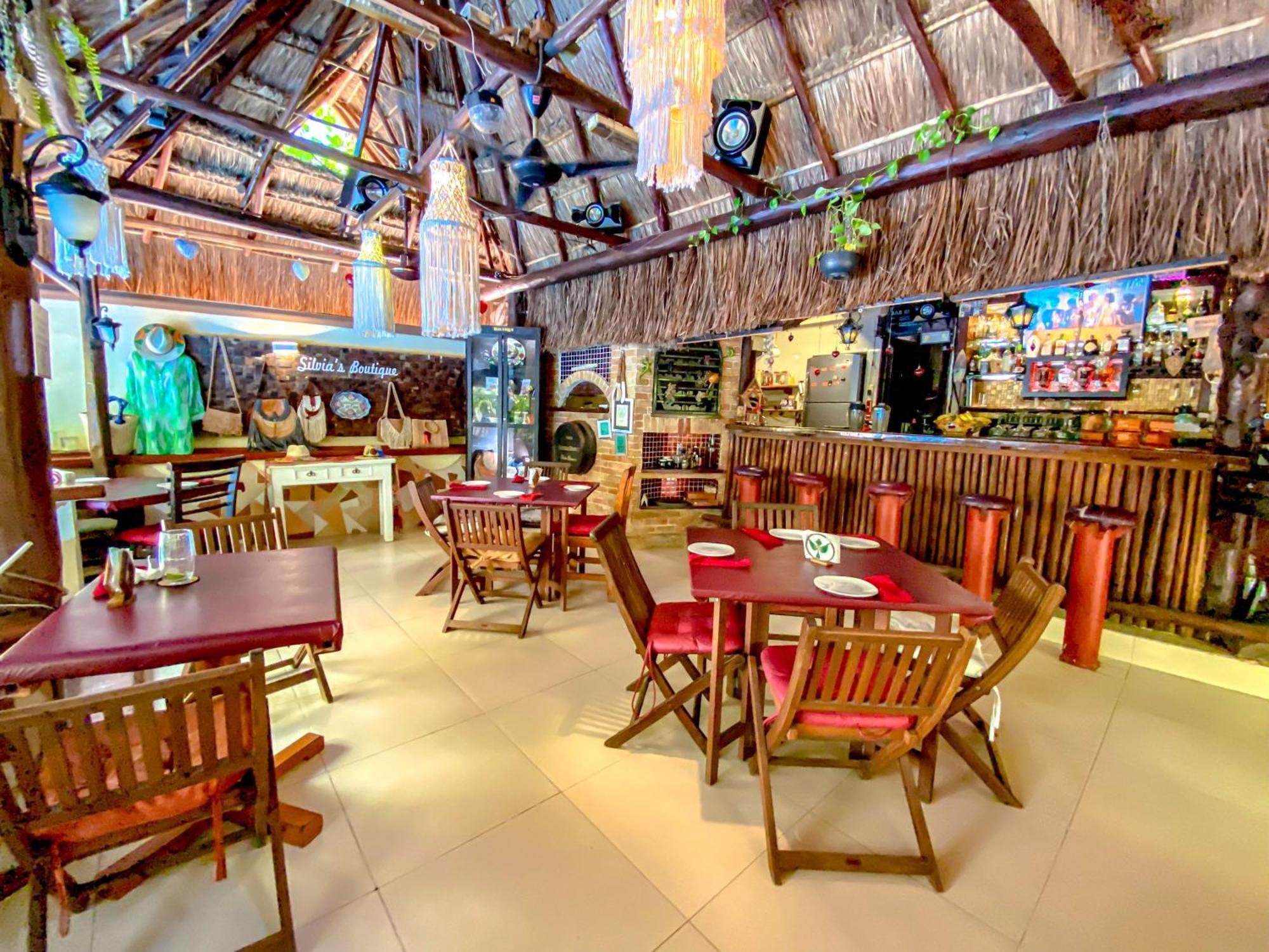 Cocos Cabanas Playa Del Carmen Adults Only Exteriör bild