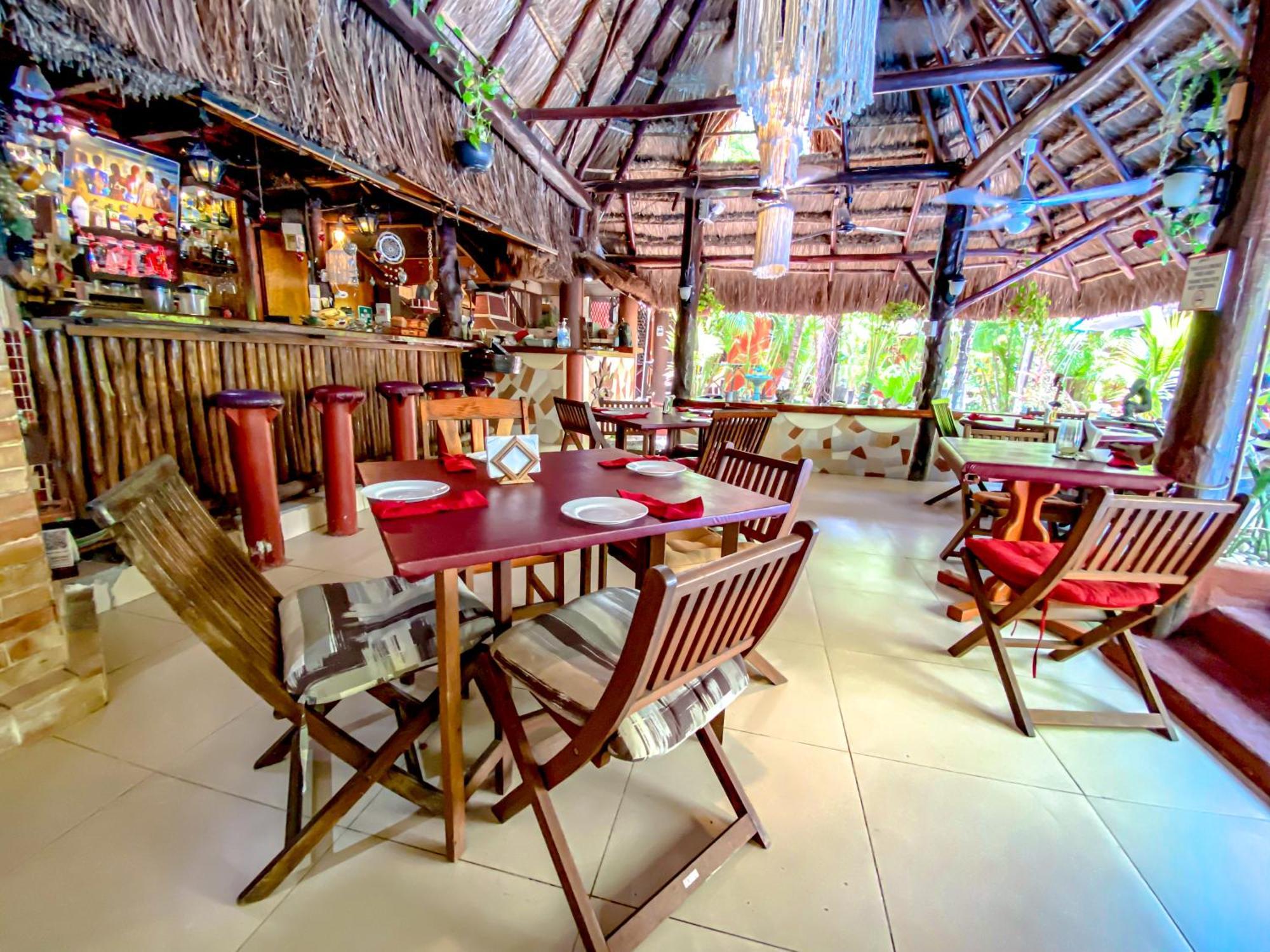 Cocos Cabanas Playa Del Carmen Adults Only Exteriör bild